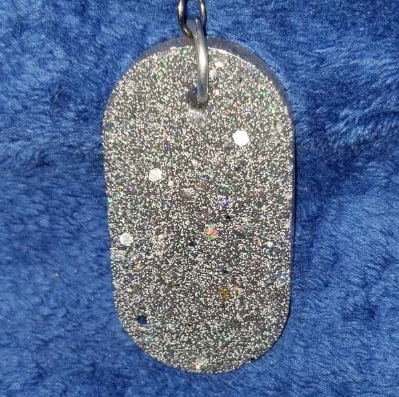 Flamingo Keychain - Picture 2 of 4